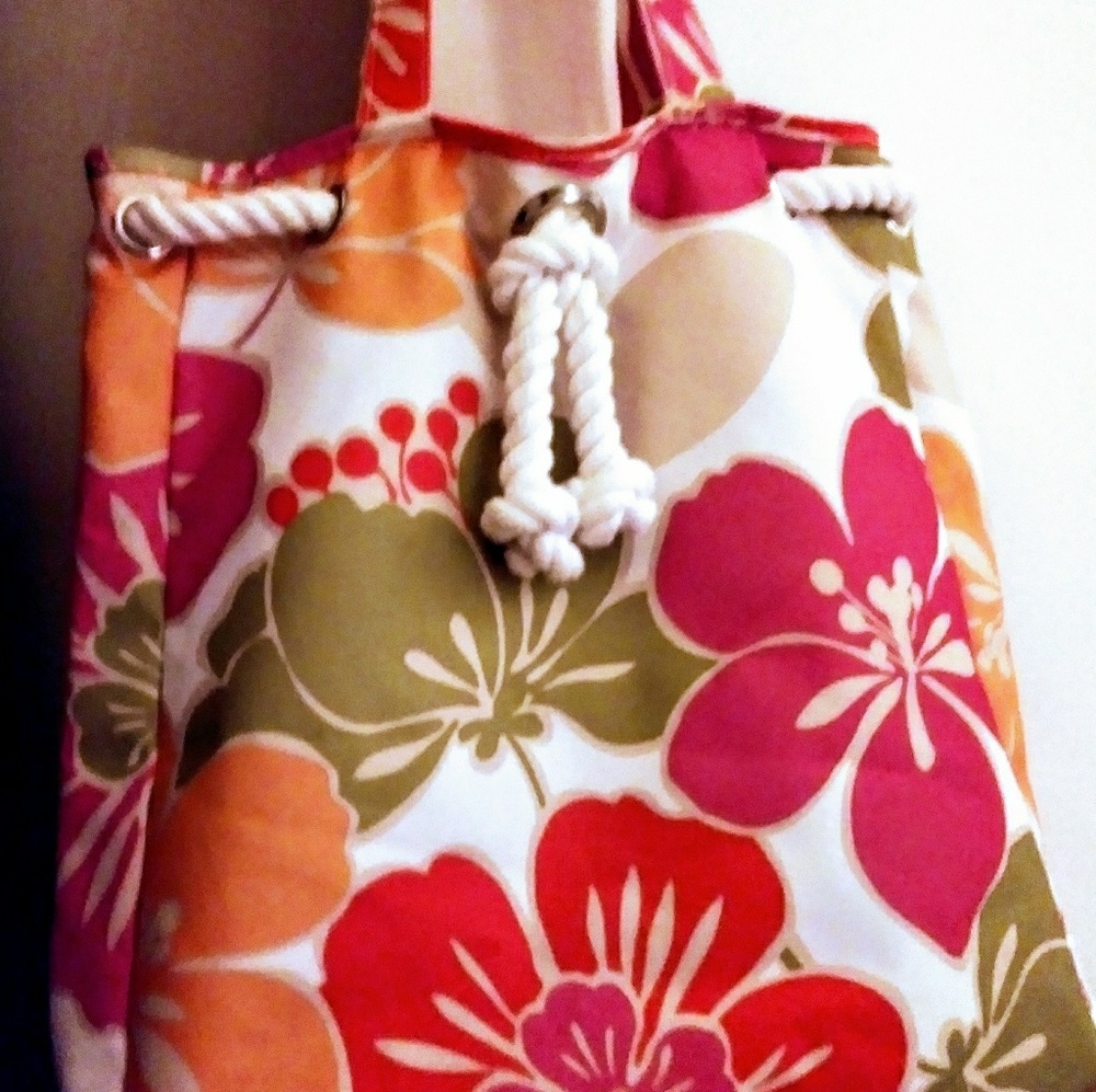 ✨CLINIQUE TOTE✨